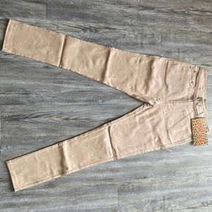 Brand Name: Bae City